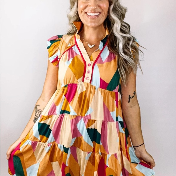 Umgee Peach and Fuchsia Printed Flutter Sleeve Dress - Picture 1 of 8